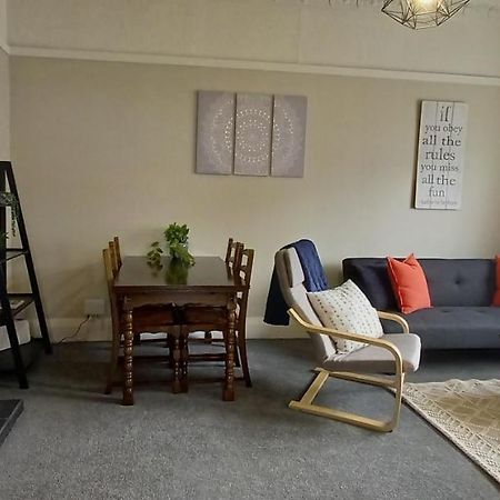 Character 2-Bedroom Unit Мастертон Экстерьер фото